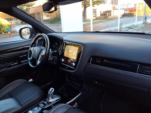 Mitsubishi Outlander - Afbeelding 17 van 27