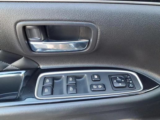 Mitsubishi Outlander - Afbeelding 18 van 27
