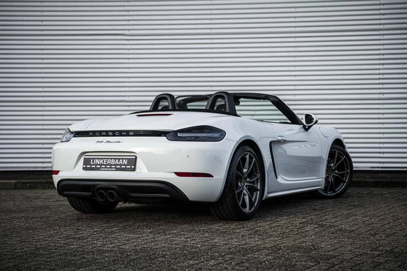 Porsche 718 - Afbeelding 3 van 30