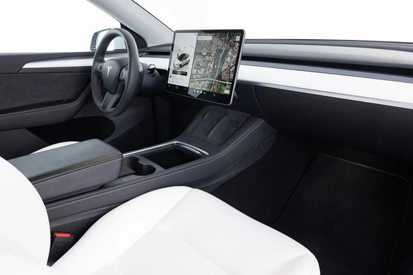 Tesla Model Y - Afbeelding 4 van 27