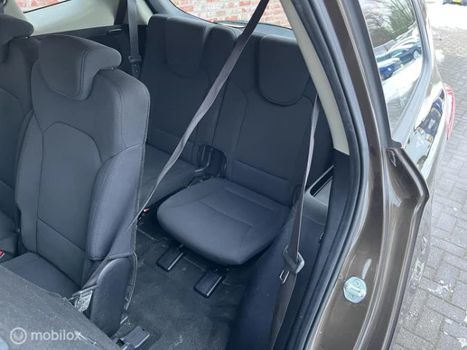 Kia Carens - Afbeelding 20 van 27