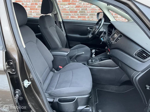 Kia Carens - Afbeelding 26 van 27