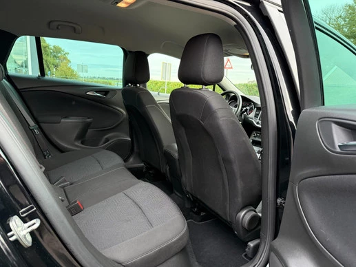 Opel Astra - Afbeelding 9 van 19