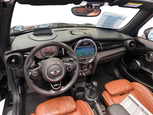 MINI Cooper Cabrio - Afbeelding 10 van 27