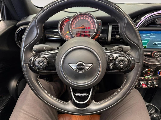 MINI Cooper Cabrio - Afbeelding 17 van 27