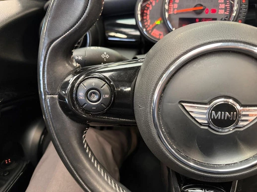MINI Cooper Cabrio - Afbeelding 18 van 27