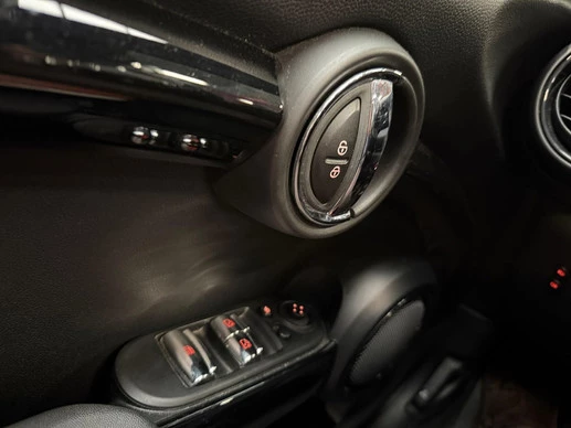 MINI Cooper Cabrio - Afbeelding 23 van 27