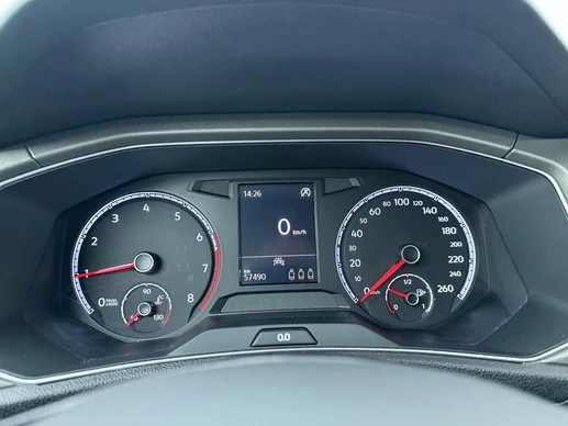 Volkswagen T-Roc - Afbeelding 7 van 30