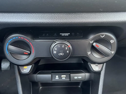 Kia Picanto - Afbeelding 28 van 30