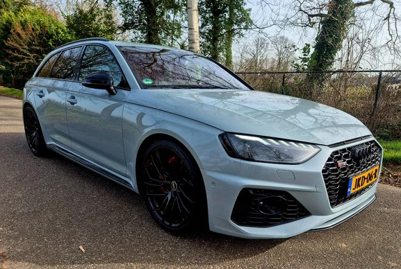 Audi RS4 - Afbeelding 1 van 30