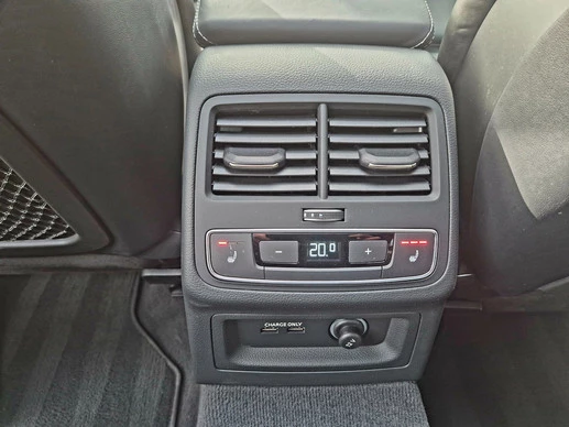 Audi RS4 - Afbeelding 9 van 30