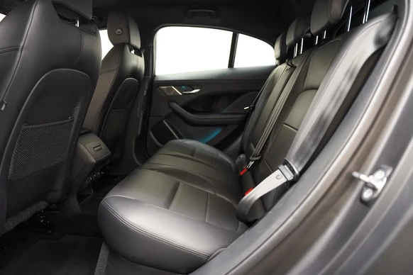 Jaguar I-PACE - Afbeelding 11 van 30