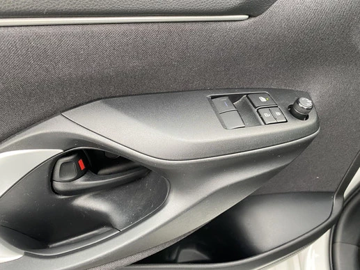 Toyota Yaris - Afbeelding 13 van 30