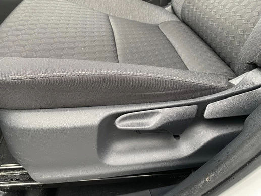 Toyota Yaris - Afbeelding 18 van 30