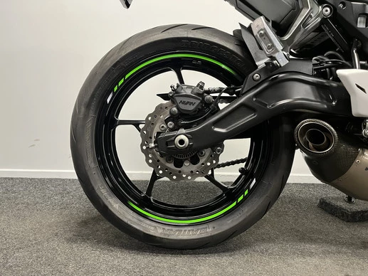 Kawasaki Ninja 650 - Afbeelding 8 van 21
