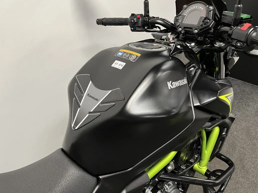 Kawasaki Z650 - Afbeelding 9 van 21