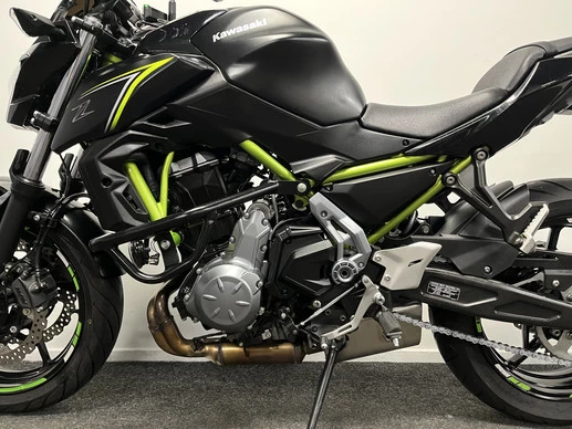 Kawasaki Z650 - Afbeelding 16 van 21