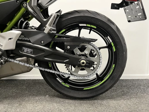 Kawasaki Z650 - Afbeelding 17 van 21