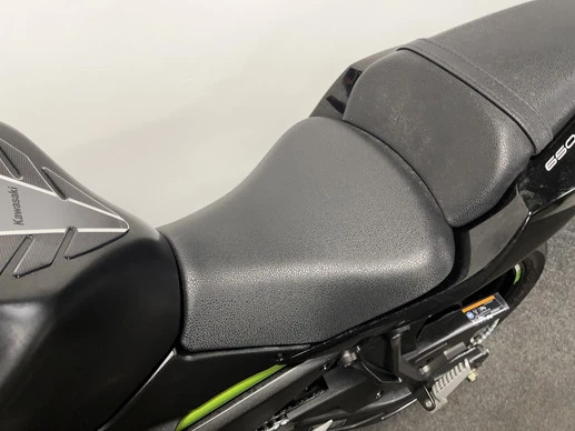 Kawasaki Z650 - Afbeelding 19 van 21