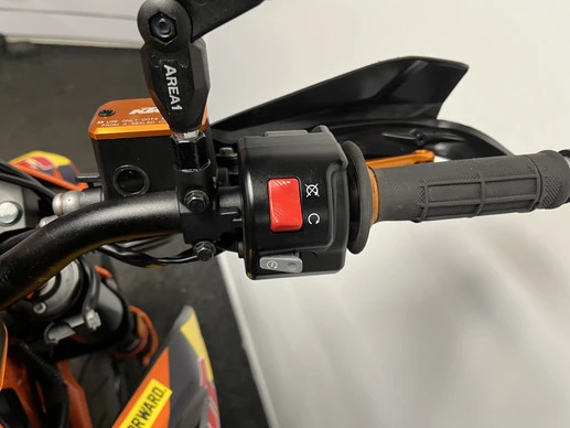 KTM 690 - Afbeelding 21 van 21