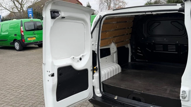 Fiat Fiorino - Afbeelding 12 van 28