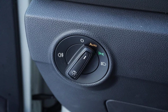 Volkswagen T-Roc - Afbeelding 19 van 20