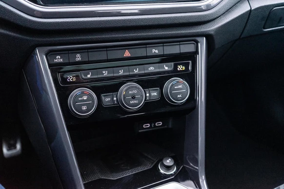 Volkswagen T-Roc - Afbeelding 21 van 28