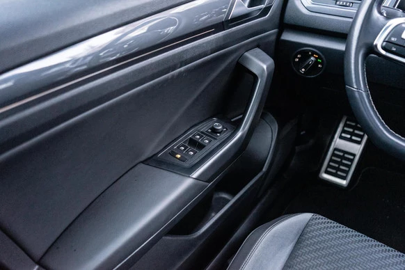 Volkswagen T-Roc - Afbeelding 27 van 28