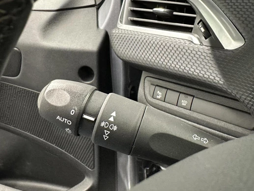 Peugeot 2008 - Afbeelding 19 van 30