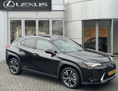 Lexus UX - Afbeelding 1 van 30