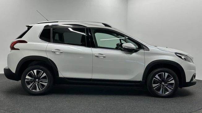 Peugeot 2008 - Afbeelding 9 van 30