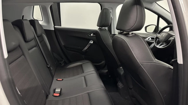 Peugeot 2008 - Afbeelding 14 van 30