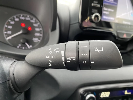 Toyota Yaris - Afbeelding 8 van 23