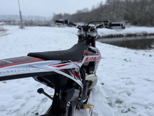 KTM  - Afbeelding 12 van 28