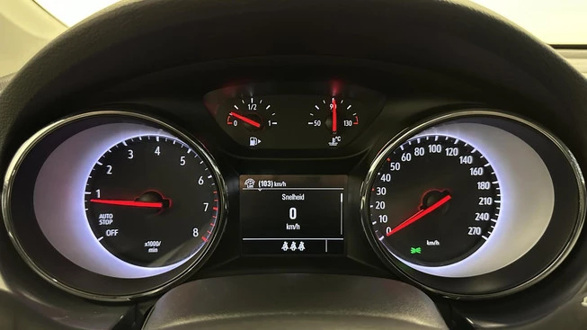 Opel Astra - Afbeelding 25 van 30