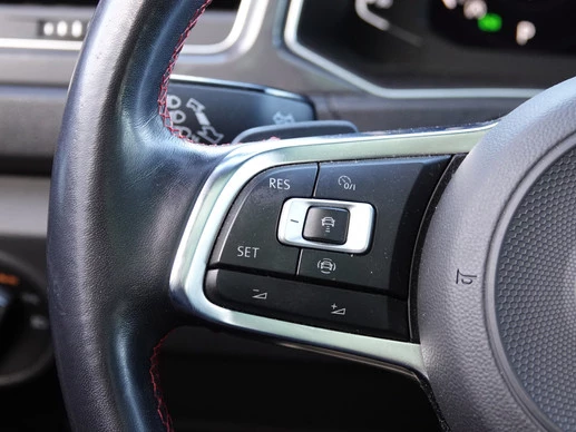 Volkswagen T-Roc - Afbeelding 27 van 30