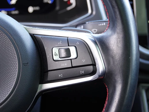 Volkswagen T-Roc - Afbeelding 28 van 30