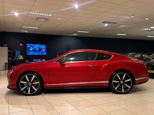 Bentley Continental GT - Afbeelding 13 van 30
