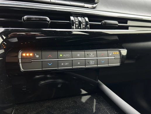 Toyota Mirai - Afbeelding 8 van 30