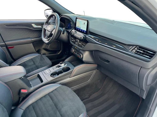 Ford Kuga - Afbeelding 3 van 30