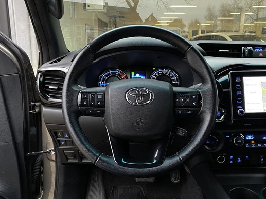 Toyota Hilux - Afbeelding 15 van 30