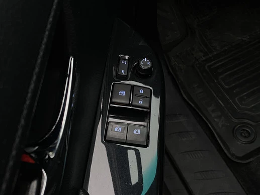 Toyota Hilux - Afbeelding 23 van 30