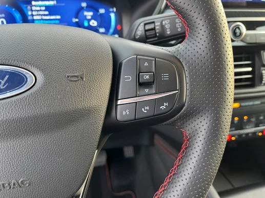 Ford Kuga - Afbeelding 21 van 30