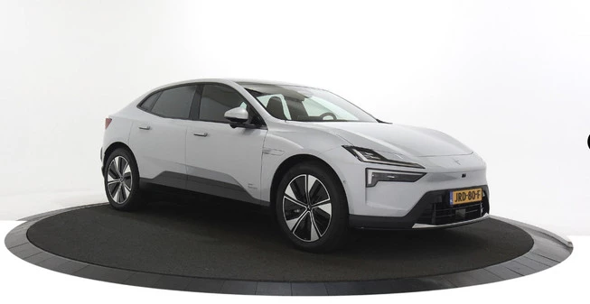 Polestar 4 - Afbeelding 3 van 24