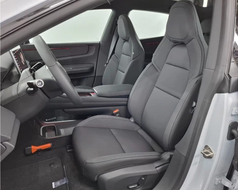 Polestar 4 - Afbeelding 21 van 24