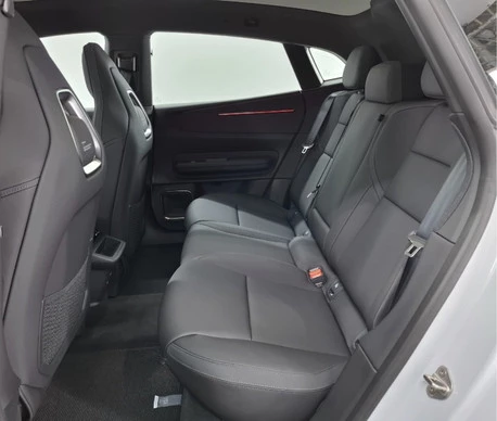 Polestar 4 - Afbeelding 23 van 24