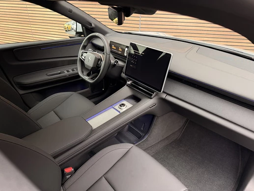 Polestar 4 - Afbeelding 4 van 30