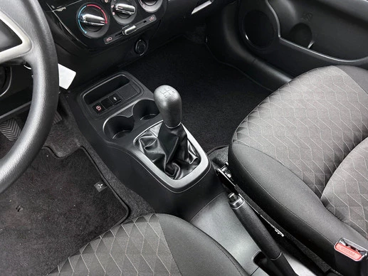 Mitsubishi Space Star - Afbeelding 21 van 30