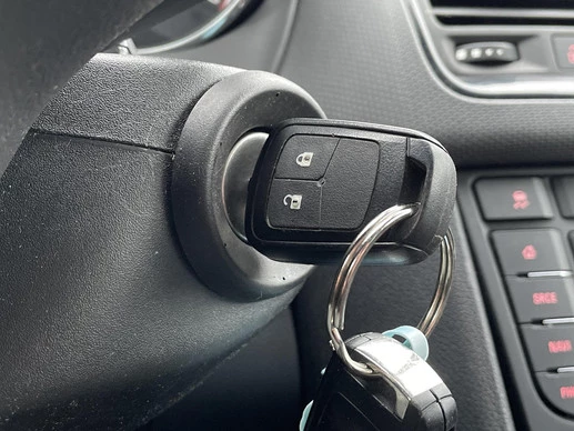 Opel Meriva - Afbeelding 28 van 30