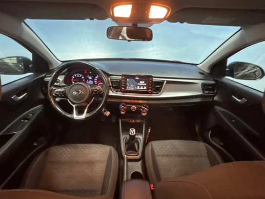 Kia Rio - Afbeelding 11 van 24